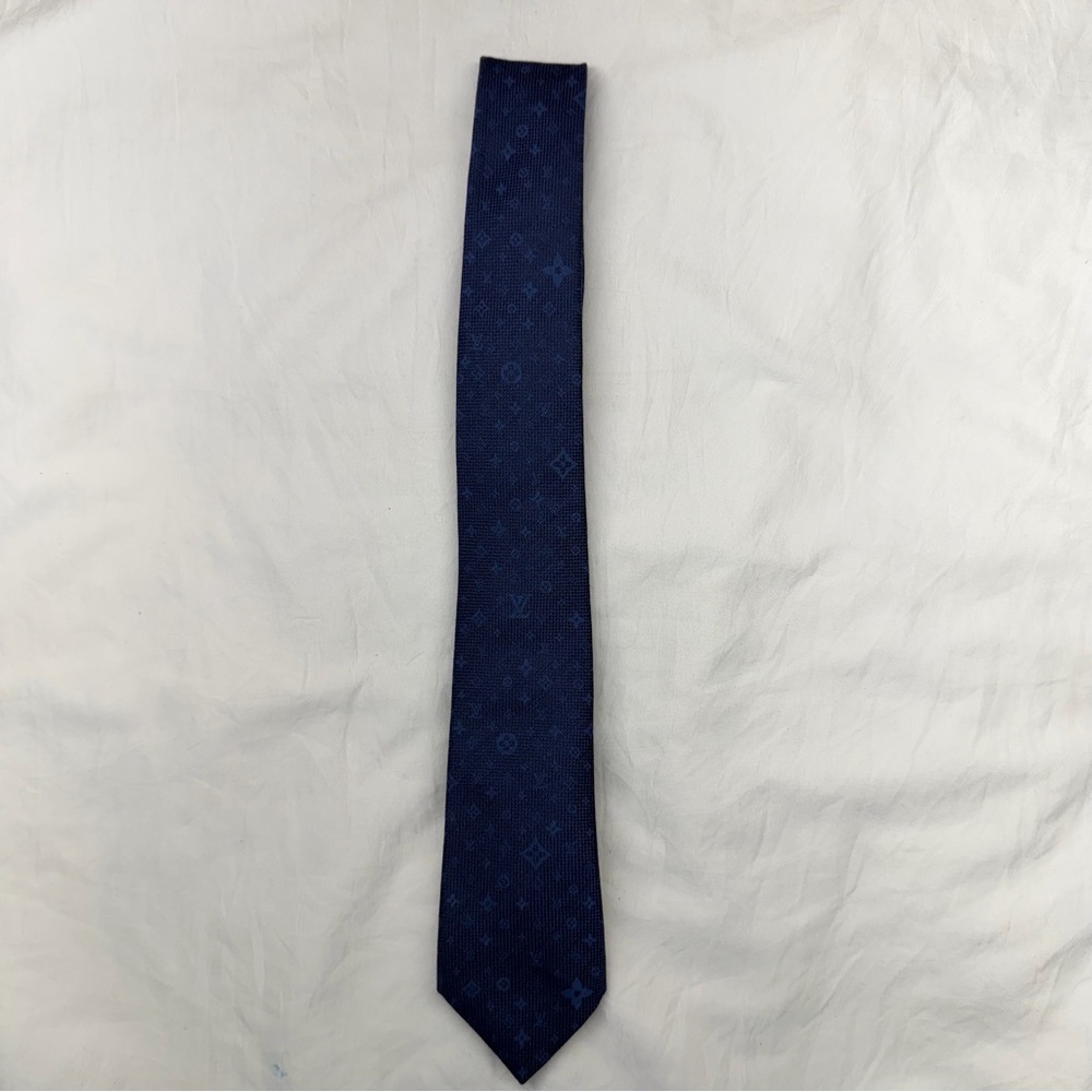 Louis Vuitton Monogram Stars Tie